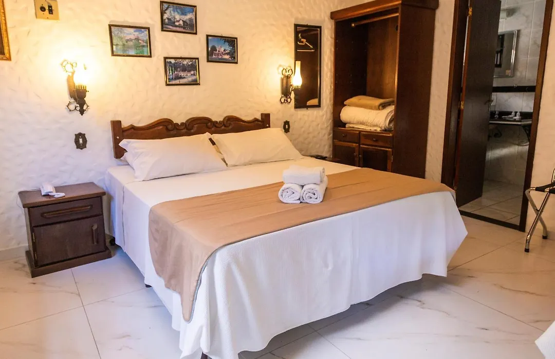 Hotel Britannia-1