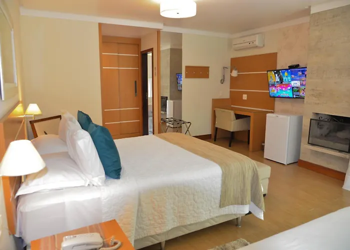 Pousada do Lago Penedo